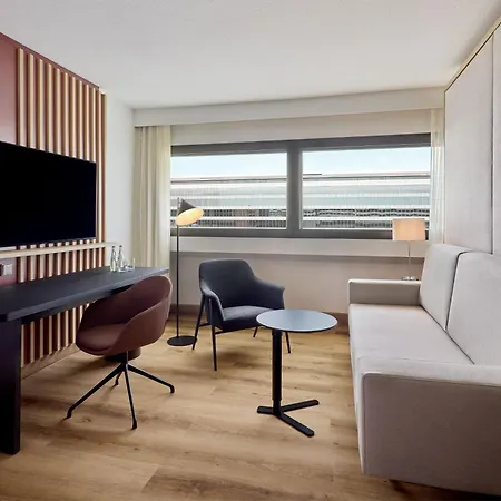 Sheraton Frankfurt Airport & Conference Center Hotel 4*