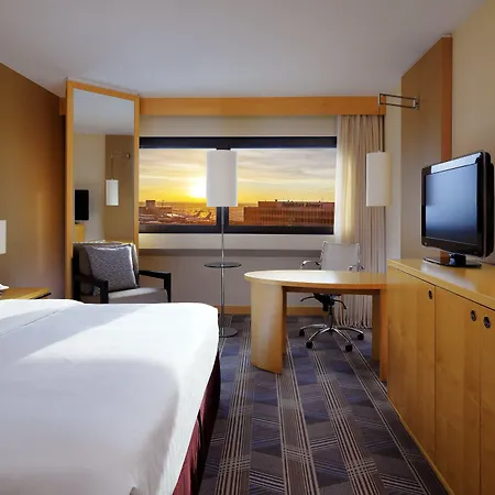 Sheraton Frankfurt Airport & Conference Center 4* Frankfurt nad Mohanem