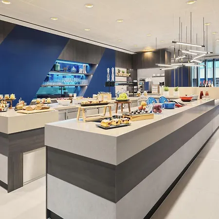 Sheraton Frankfurt Airport & Conference Center Otel 4*