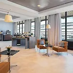 ومركز مؤتمرات شيراتون مطار 4* فرانكفورت