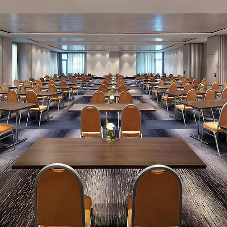 Sheraton Frankfurt Airport & Conference Center 4* Φραγκφούρτη