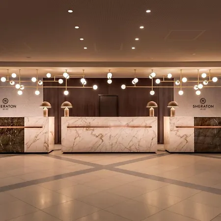 Sheraton Frankfurt Airport & Conference Center Ξενοδοχείο 4*