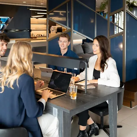 Sheraton Frankfurt Airport & Conference Center Hotel 4*
