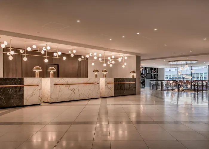 Hotell Sheraton Frankfurt Airport & Conference Center