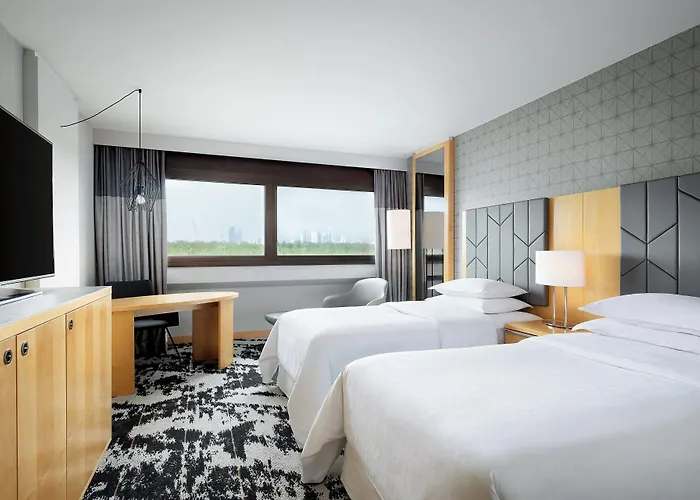 Sheraton Frankfurt Airport & Conference Center Hotell 4*