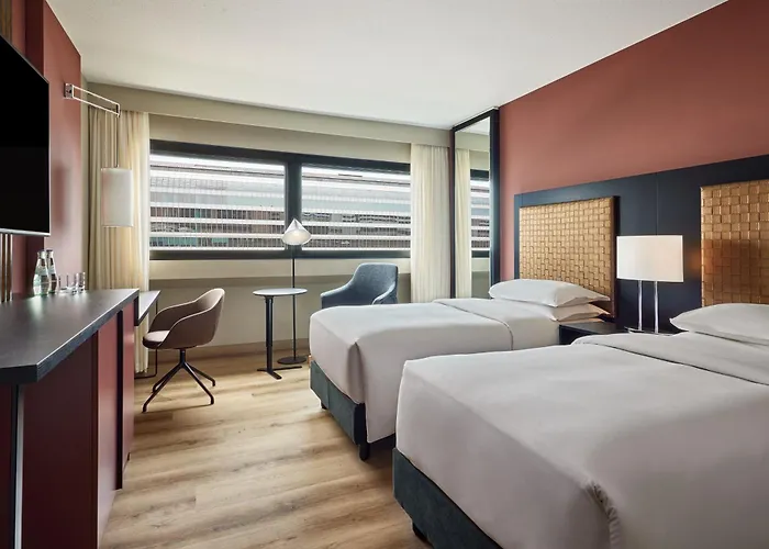 Sheraton Frankfurt Airport & Conference Center Hotell 4*