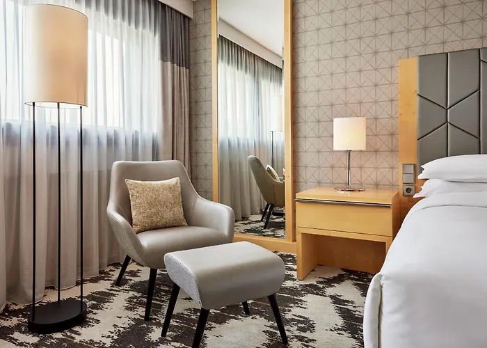 Sheraton Frankfurt Airport & Conference Center Отель